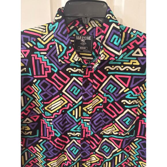 NWOT Geometric 80's Neon Multicolor Button Down Short Sleeve Size M - Picture 2 of 5
